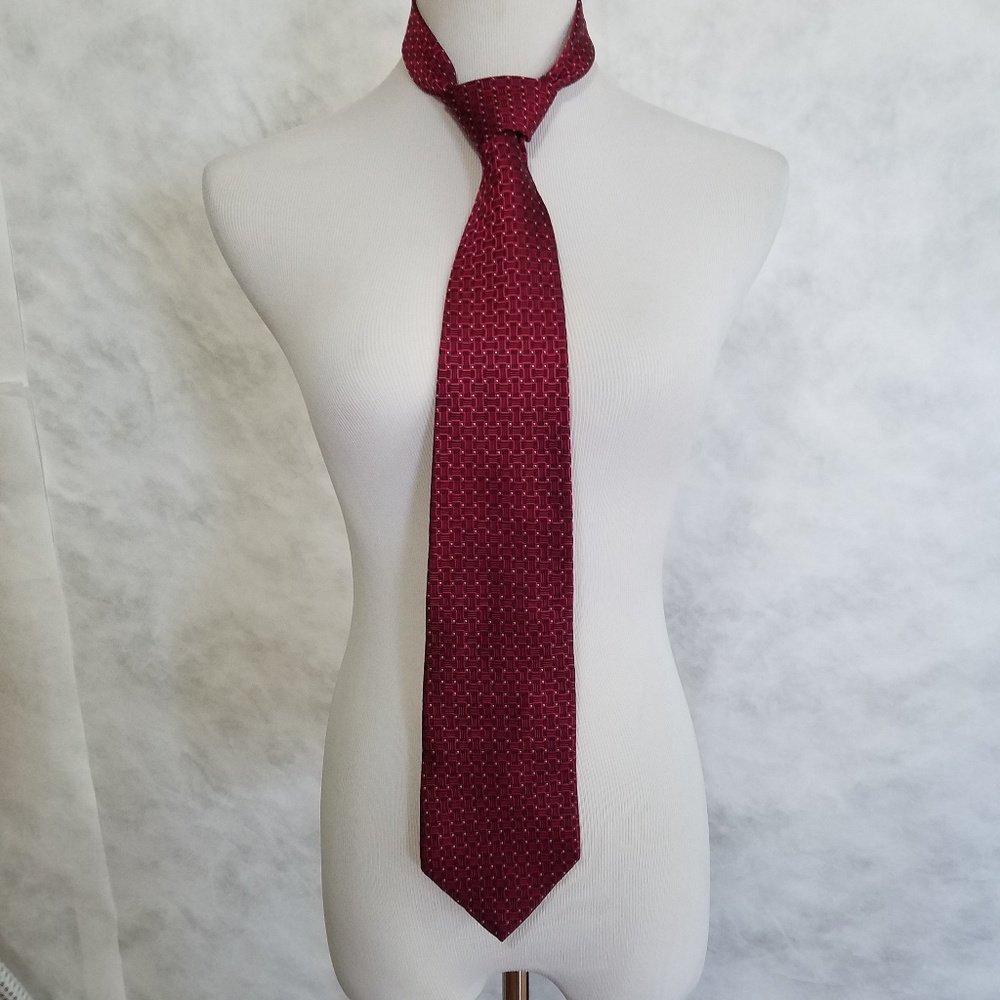 Louis Feraud 100% silk